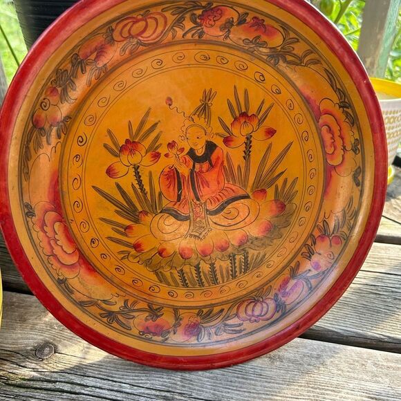 Set of 2 Wax Stamped Vintage Asian Hand Painted Floral Wooden Plates - Picture 1 of 16